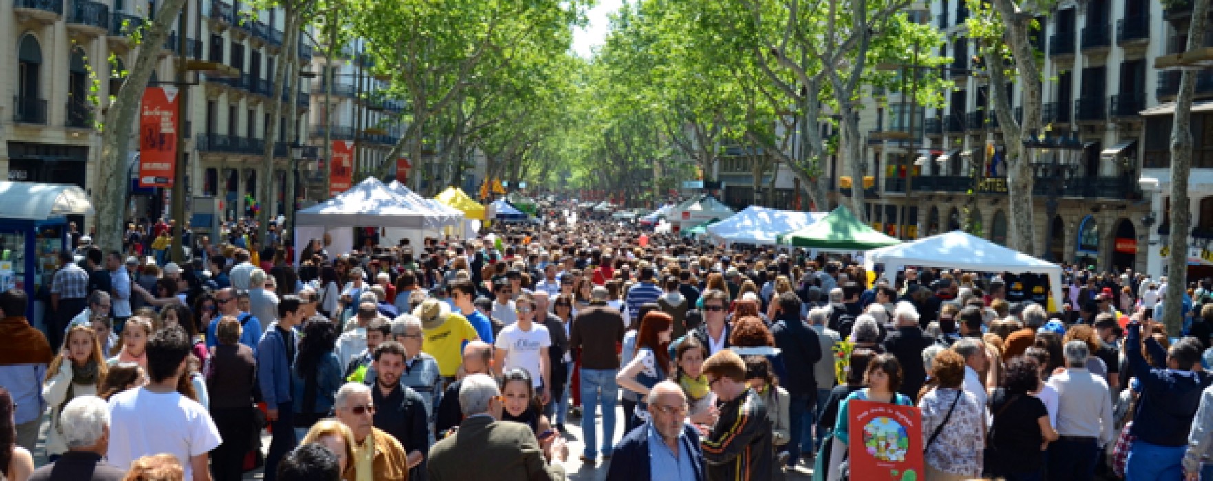 Libri e rose contro la crisi. La festa di Sant Jordi a Barcellona